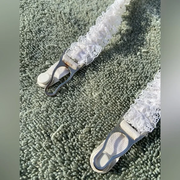 Vintage Union Made Garter Belt Lingerie Pinup OS White Floral Lace Delicate Sexy - Picture 5 of 10